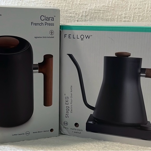 Fellow Stagg EKG Electric Pour-Over Kettle - Matte Black & Walnut NEW IN BOX - Picture 2 of 9